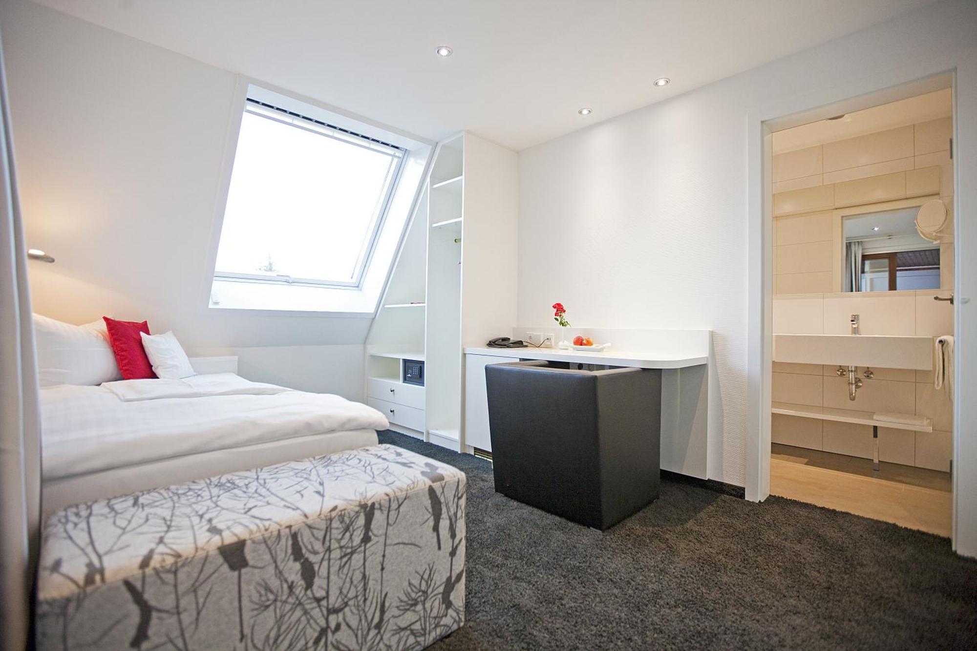 Hotel Krone Ohg Gerlingen Quarto foto